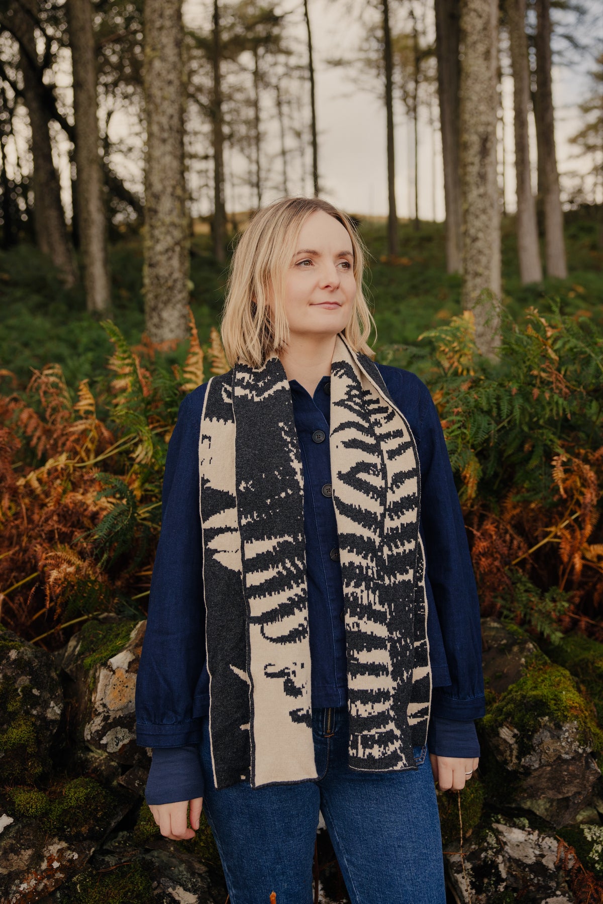 Fern Scarf Mono