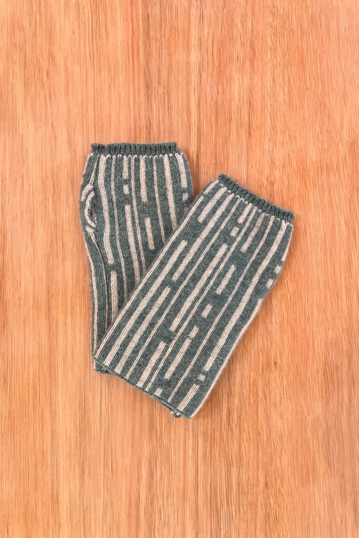 Staffa Handwarmers Sea Green